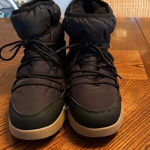 All in Motion Black and Tan Men's Rain & Snow Boots